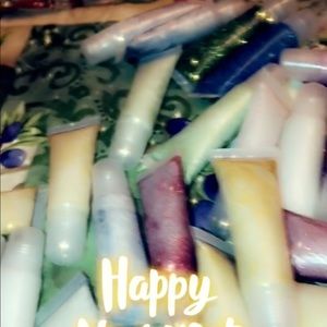 Lip gloss & Lash Choice